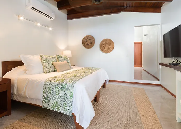 Сasa de vacaciones Casa Woodbine Private House On